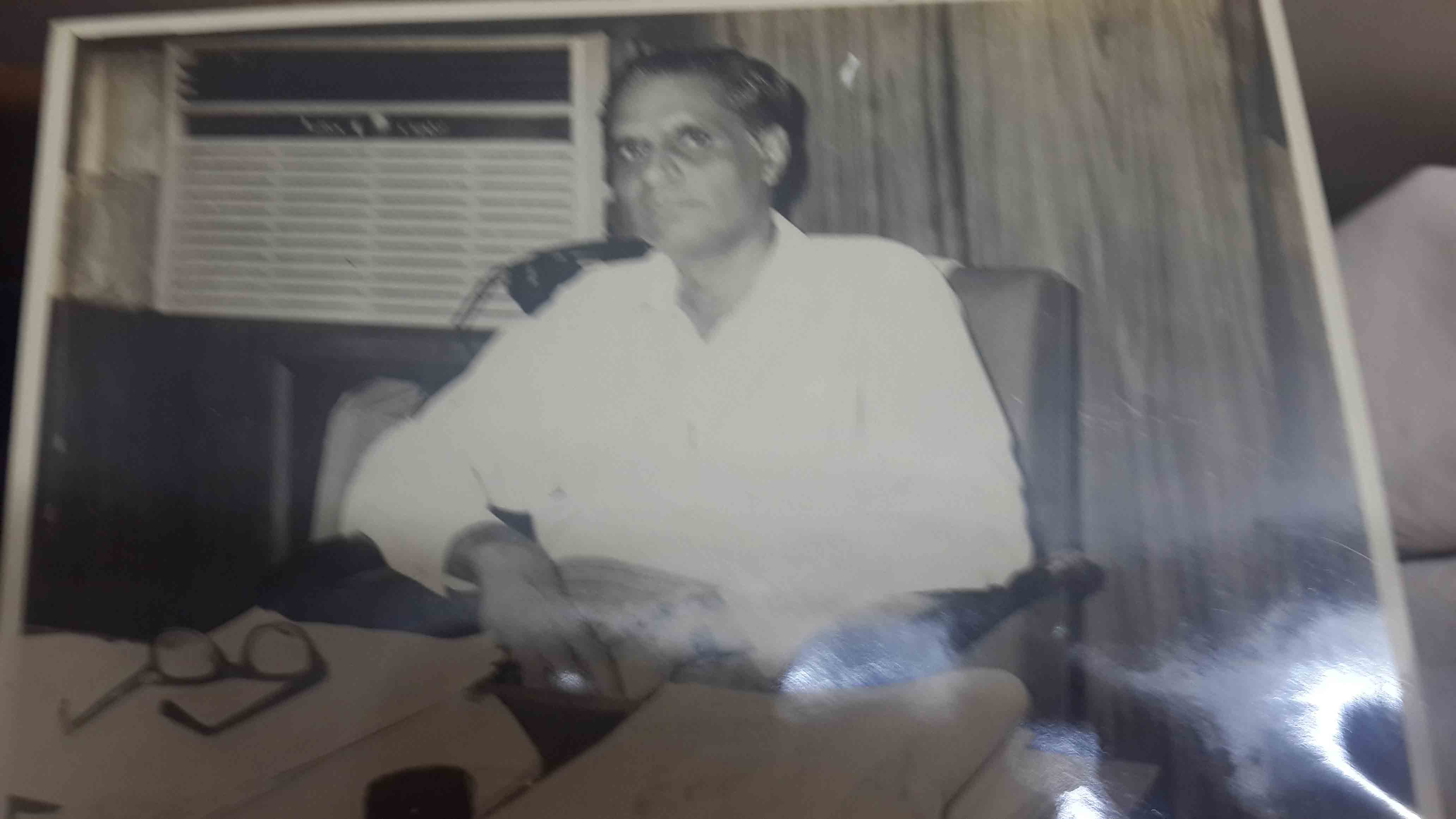 H.M. Dave
